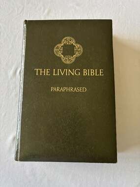 The Living Bible Paraphrased, 1971 Tyndale House Publishers Hardcover
